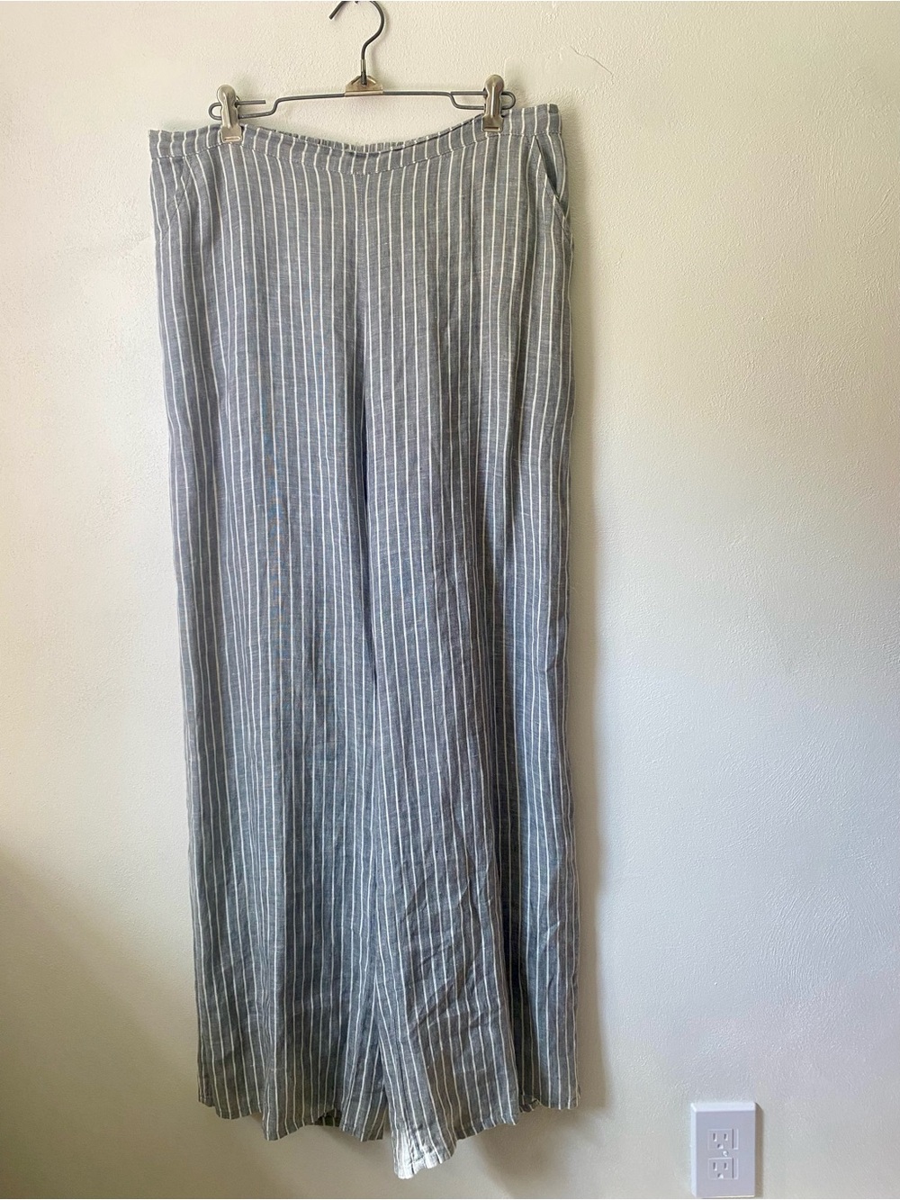 FLAX Grey & White Striped Linen Pants 
, S